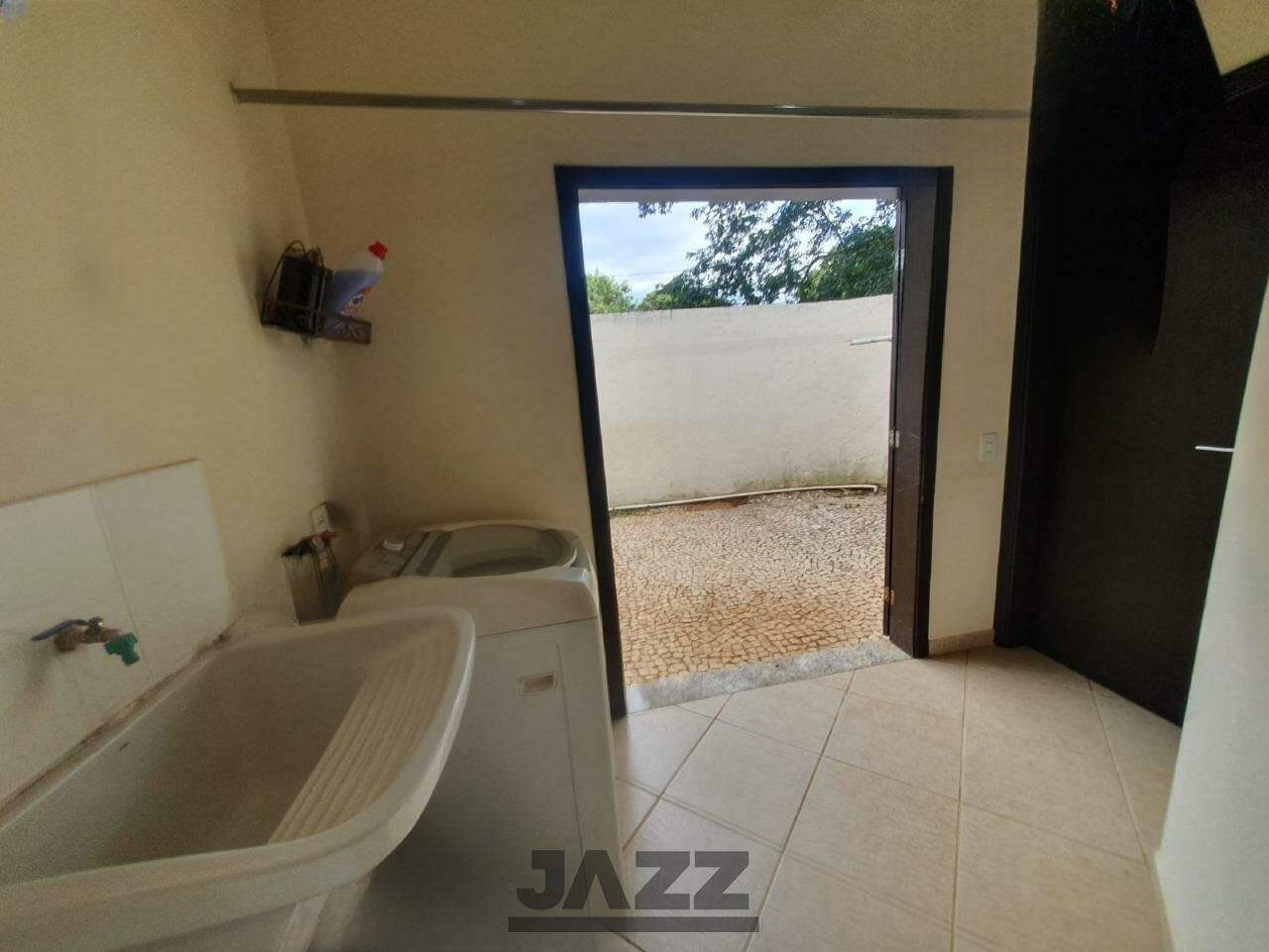 Casa de Condomínio à venda com 3 quartos, 360m² - Foto 20