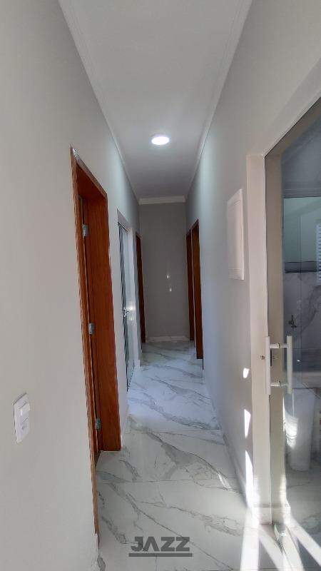 Casa à venda com 3 quartos, 80m² - Foto 11