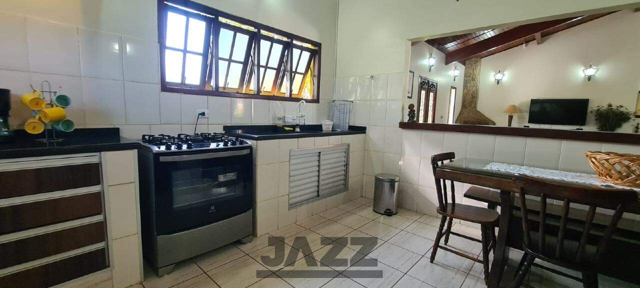 Fazenda à venda com 3 quartos, 316m² - Foto 13