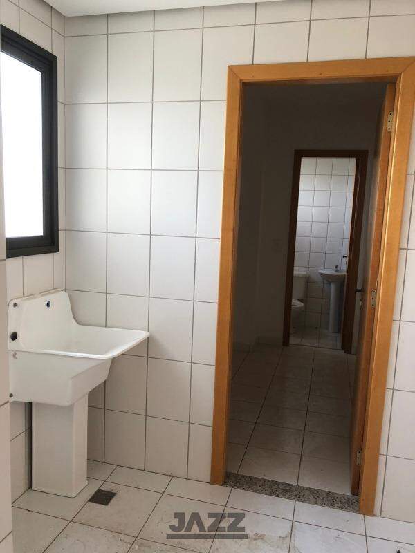 Apartamento à venda com 3 quartos, 137m² - Foto 9