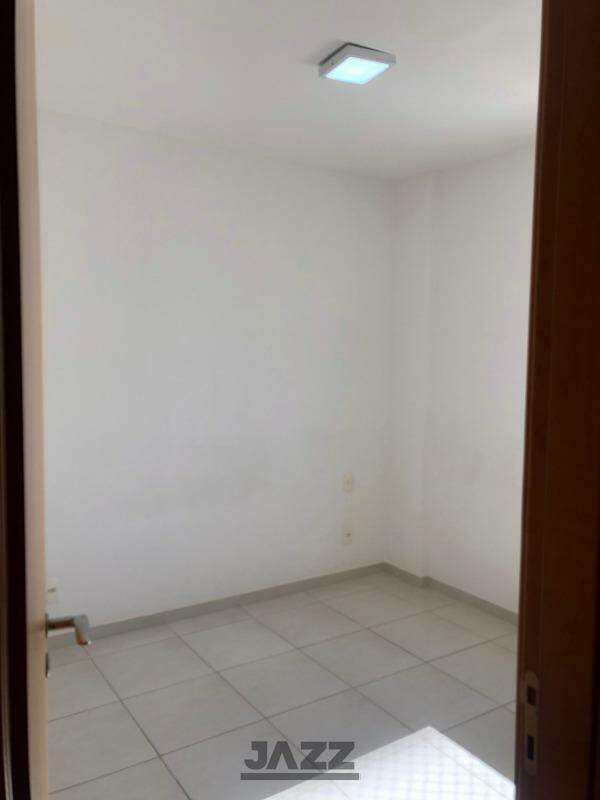 Apartamento à venda com 3 quartos, 81m² - Foto 33