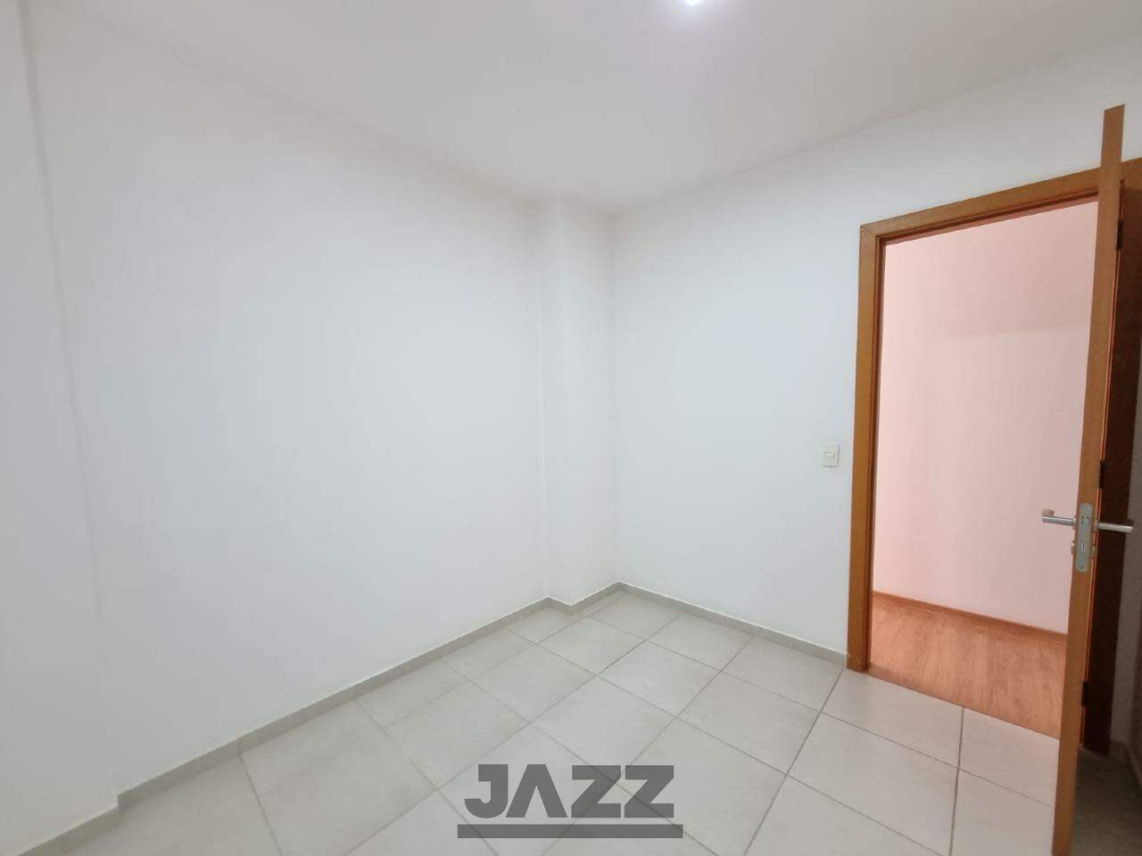 Apartamento à venda com 3 quartos, 81m² - Foto 22