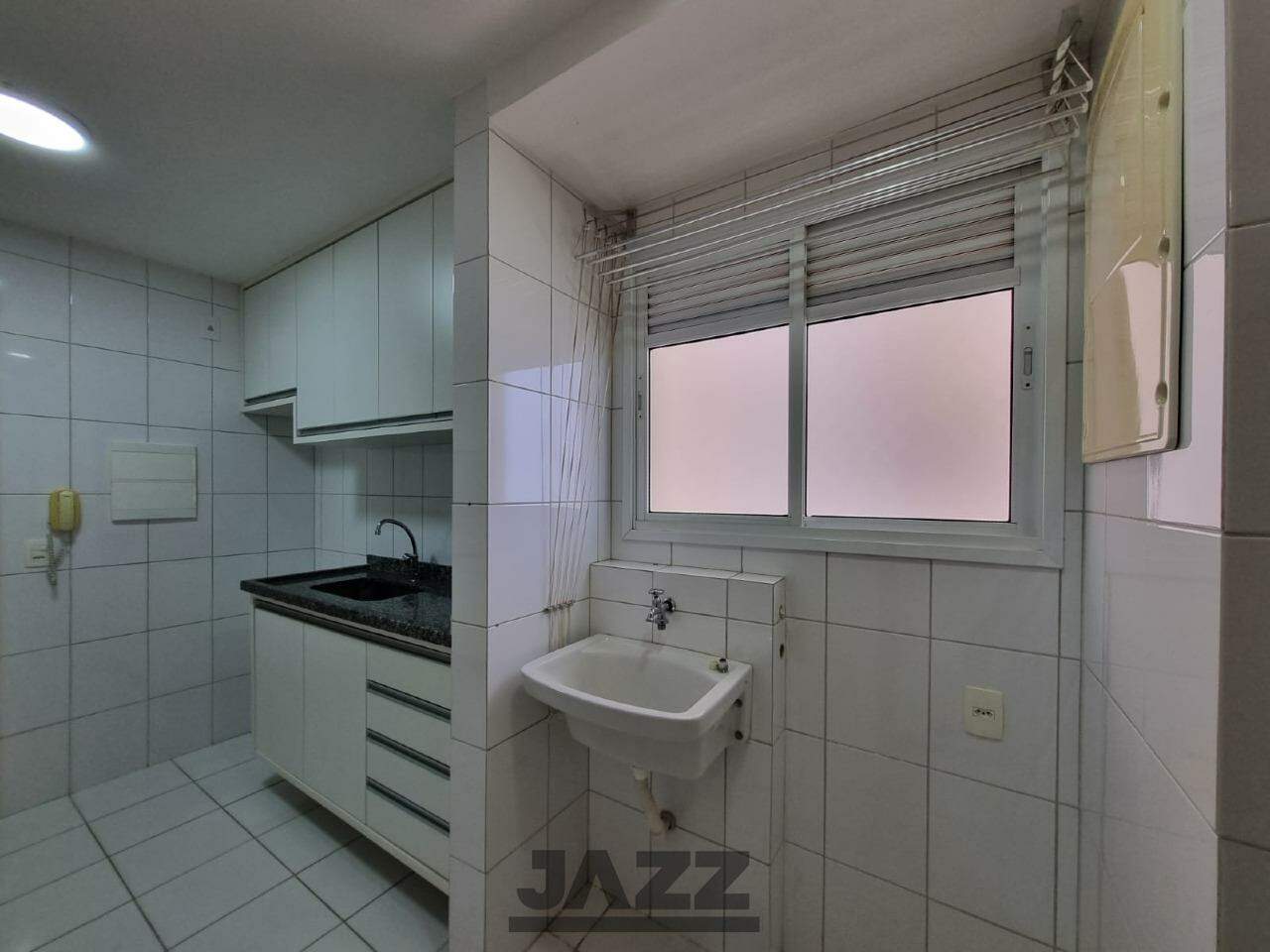 Apartamento à venda com 3 quartos, 81m² - Foto 17