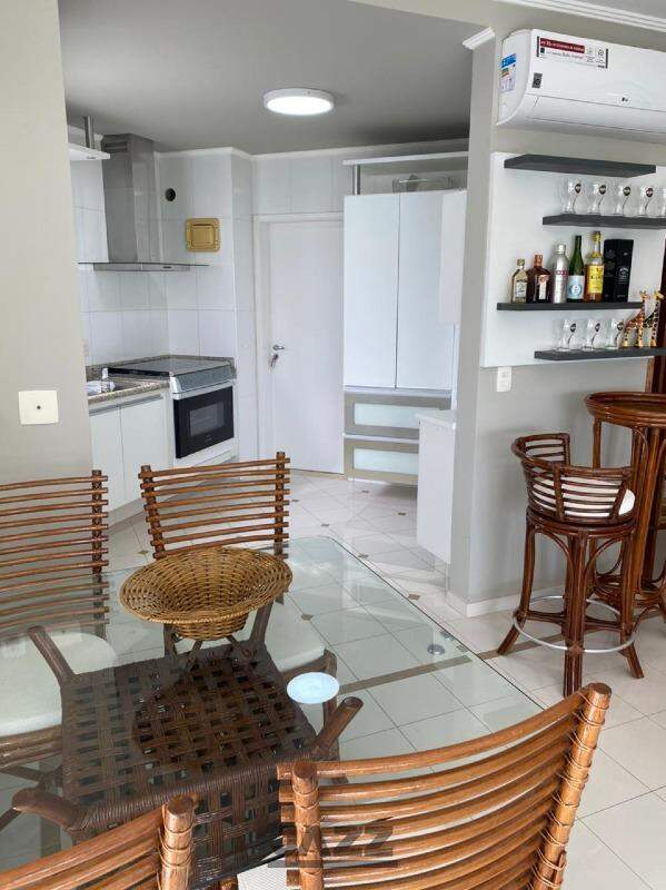 Apartamento à venda com 4 quartos, 154m² - Foto 12