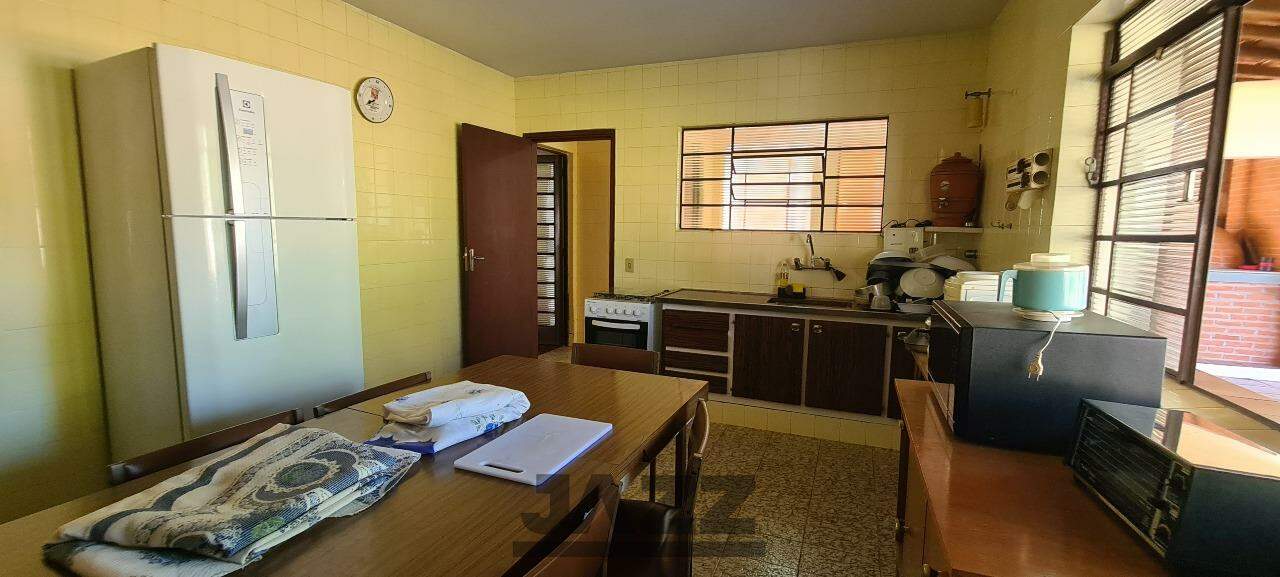 Fazenda à venda com 4 quartos, 540m² - Foto 26