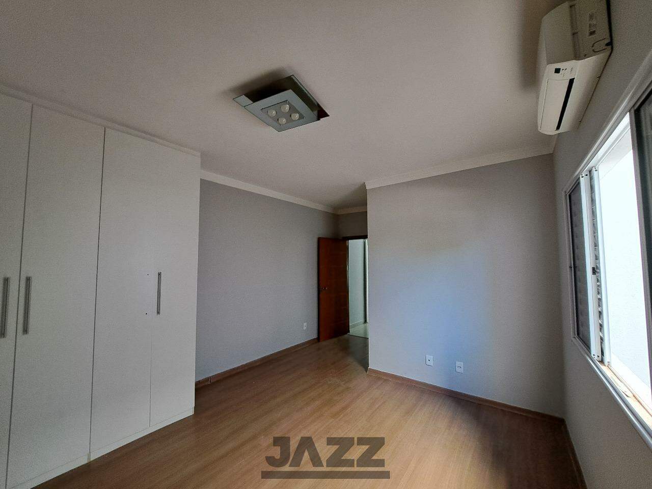 Casa de Condomínio à venda com 3 quartos, 240m² - Foto 17