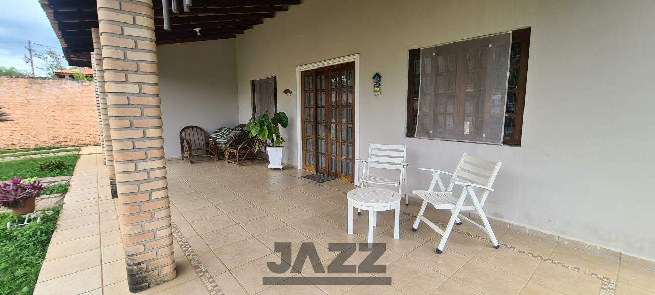 Fazenda à venda com 3 quartos, 1000m² - Foto 8