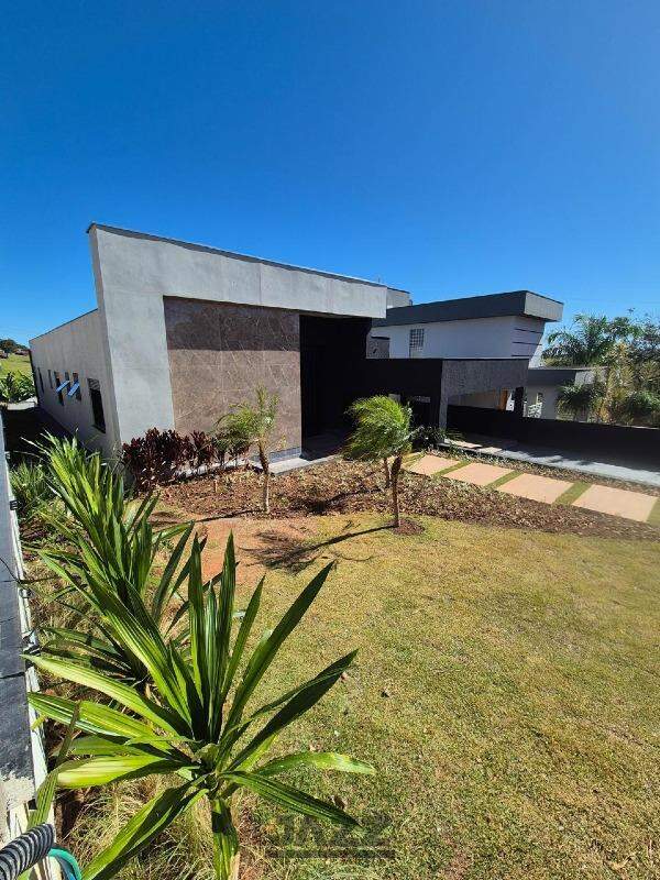 Casa de Condomínio à venda com 3 quartos, 226m² - Foto 24