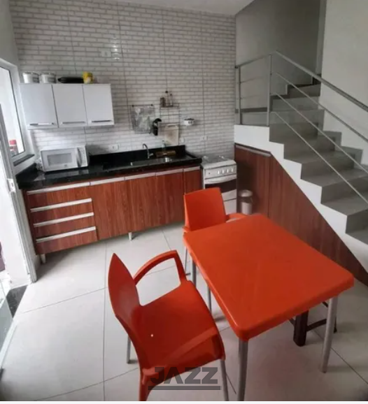 Casa à venda com 2 quartos, 50m² - Foto 6