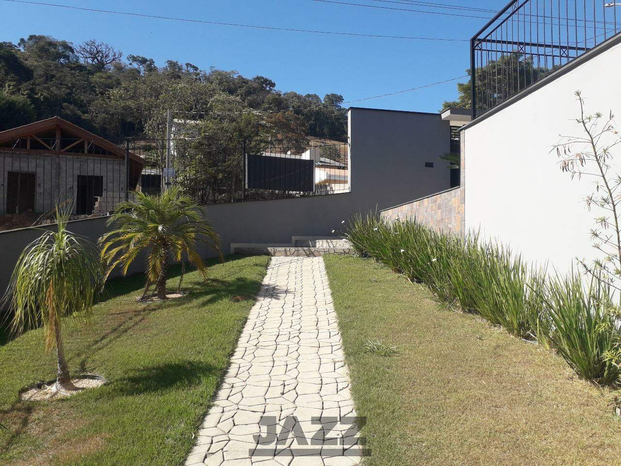 Casa à venda com 3 quartos, 600m² - Foto 31