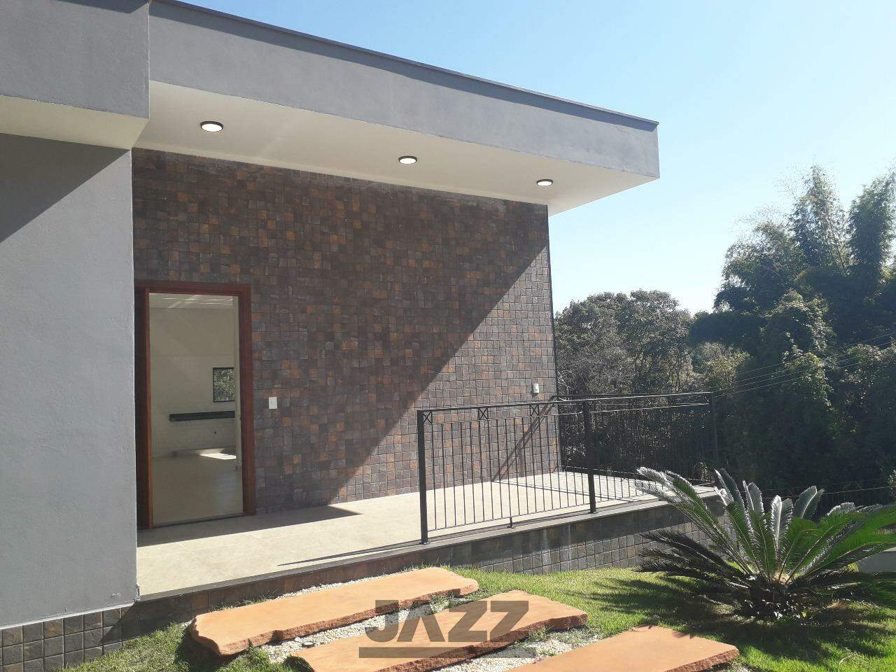 Casa à venda com 3 quartos, 600m² - Foto 4