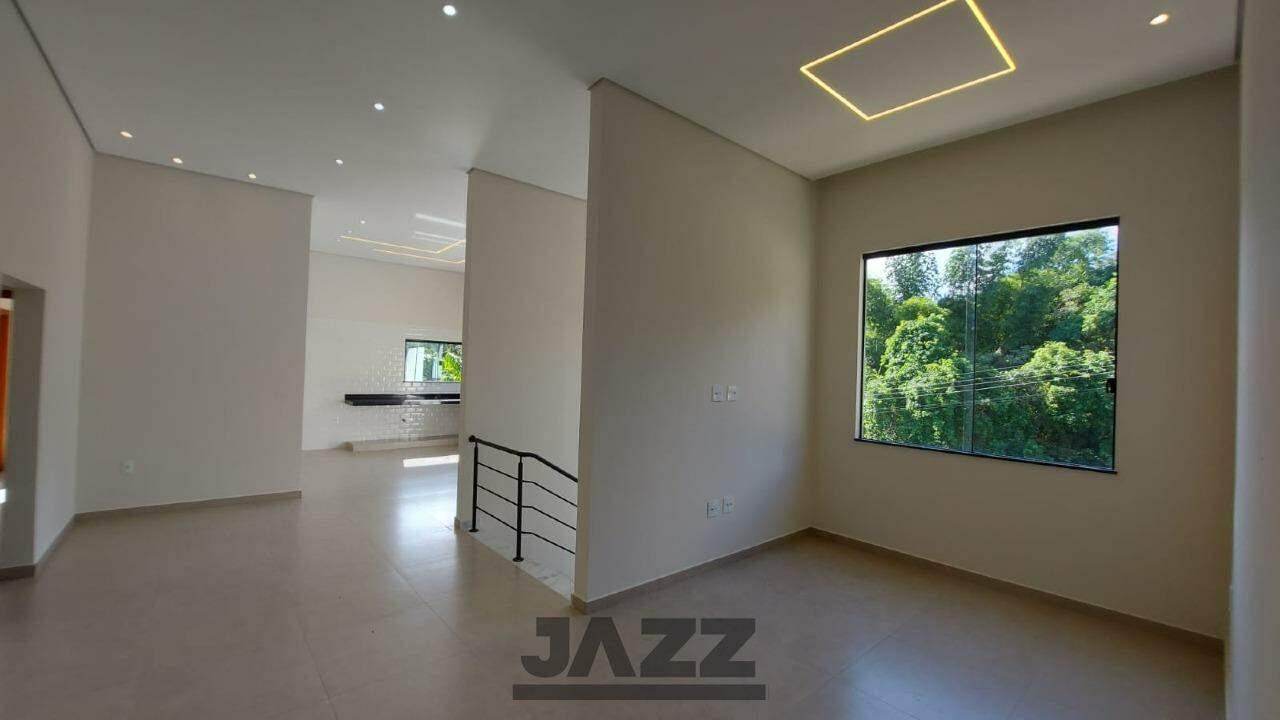 Casa à venda com 3 quartos, 600m² - Foto 15