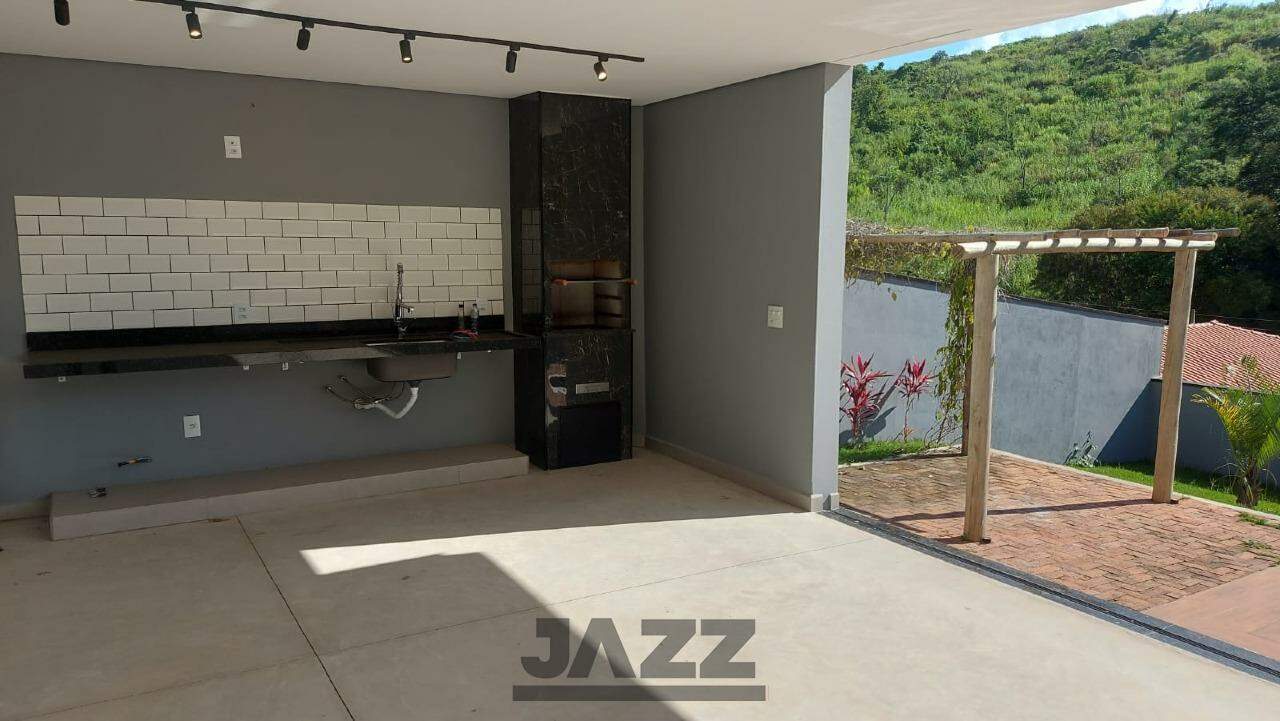 Casa à venda com 3 quartos, 600m² - Foto 40