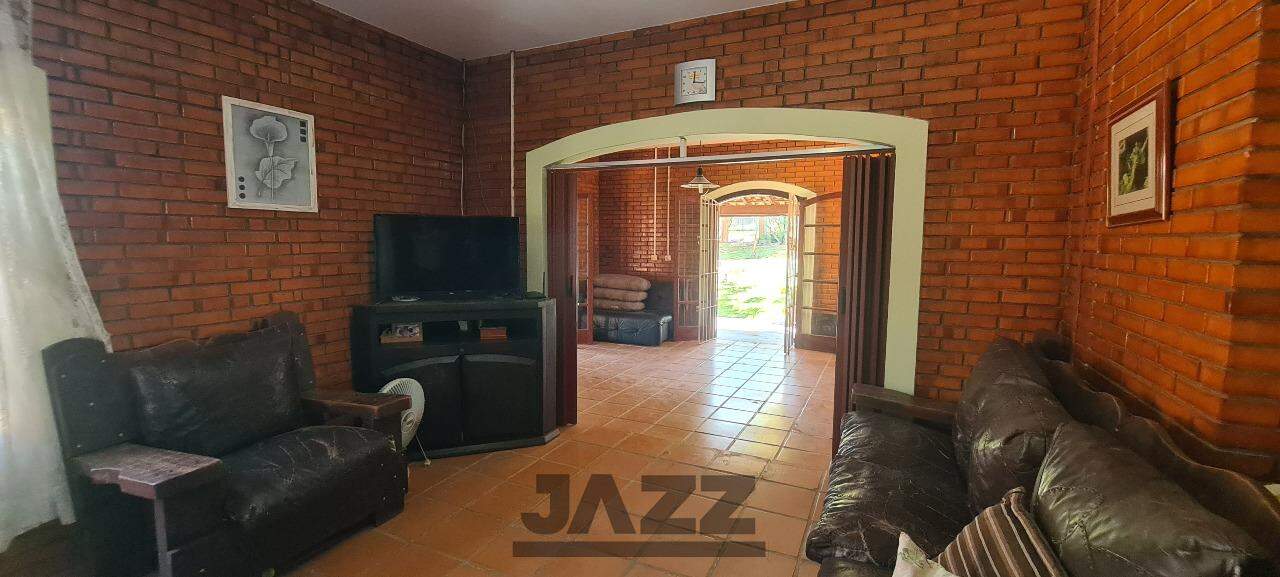 Fazenda à venda com 3 quartos, 202m² - Foto 14