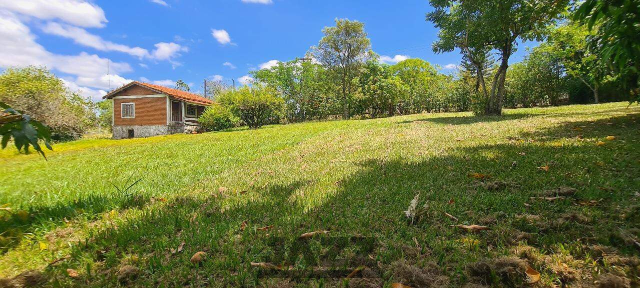 Fazenda à venda com 1 quarto, 50m² - Foto 1