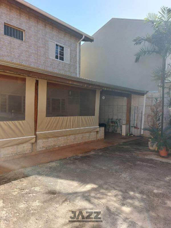 Casa à venda com 3 quartos, 260m² - Foto 28