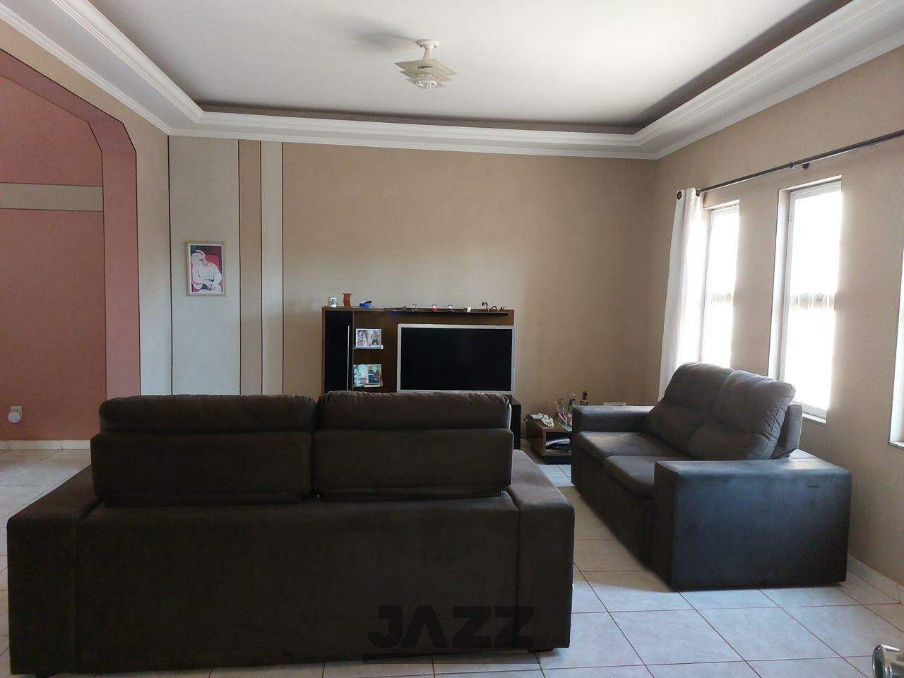 Casa à venda com 3 quartos, 260m² - Foto 2