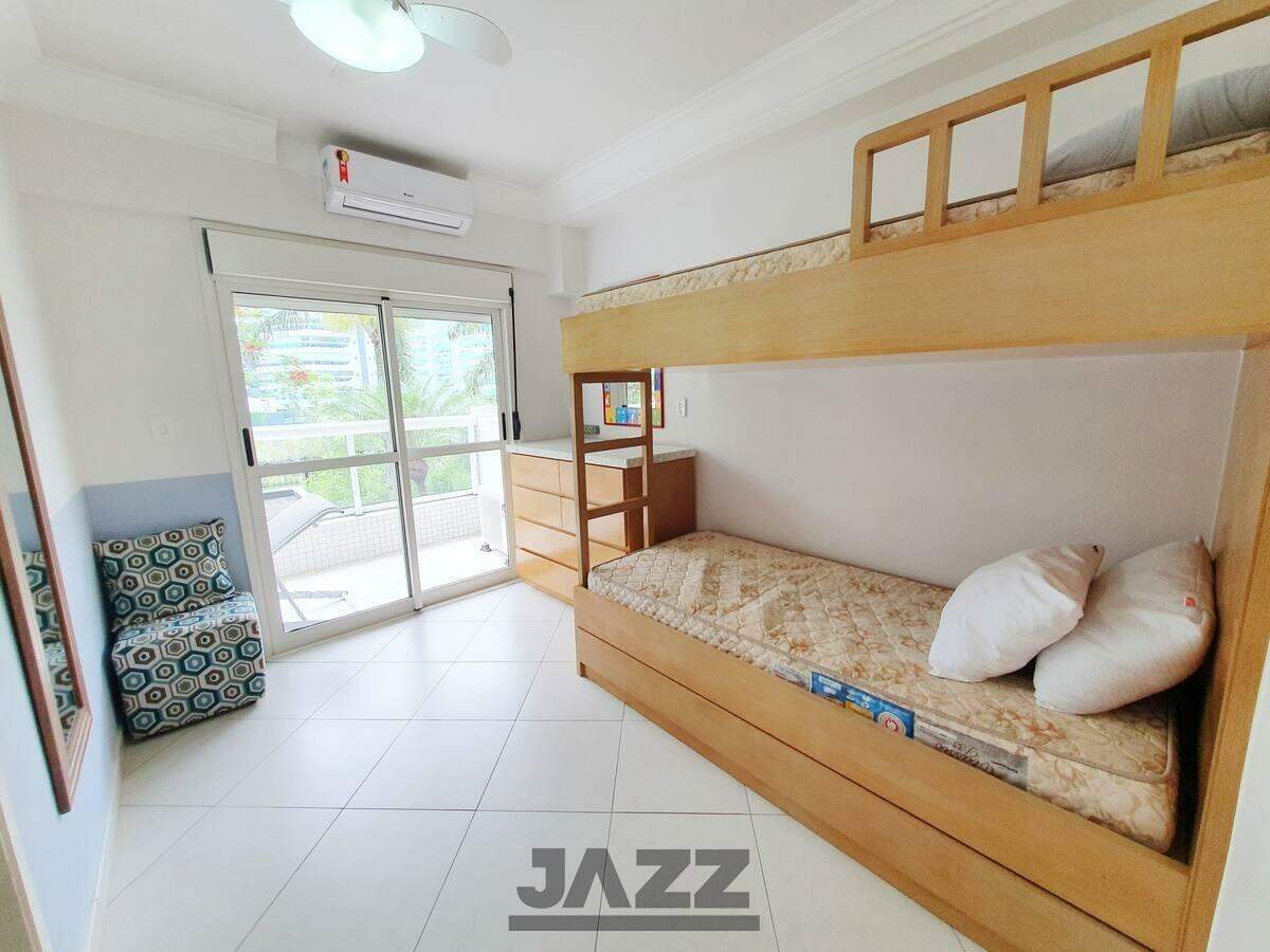 Apartamento à venda com 4 quartos, 127m² - Foto 16