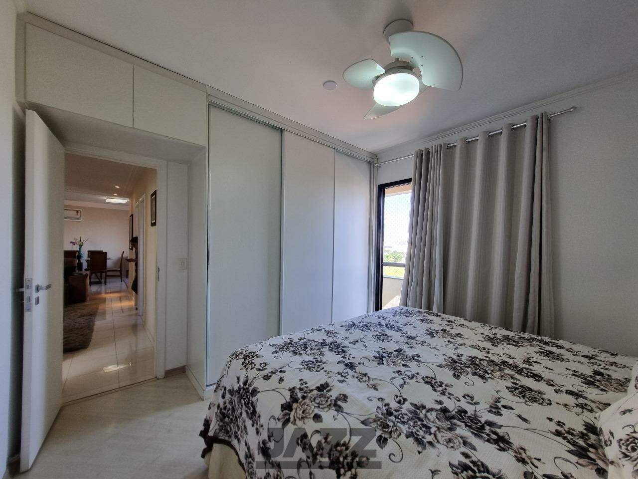 Apartamento à venda com 4 quartos, 105m² - Foto 11