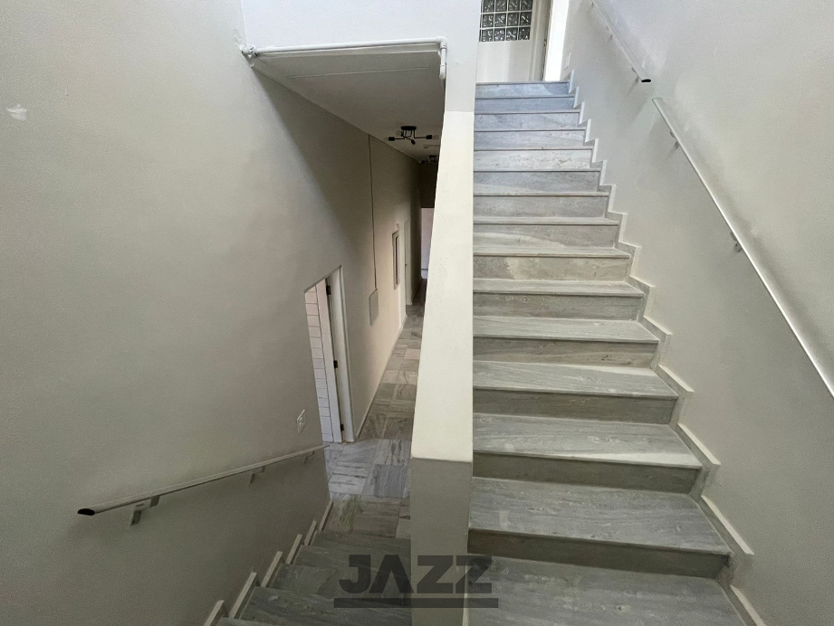 Casa à venda com 39 quartos, 1450m² - Foto 18