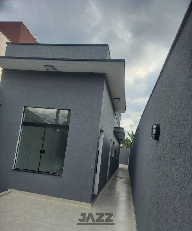 Casa à venda com 2 quartos, 78m² - Foto 1