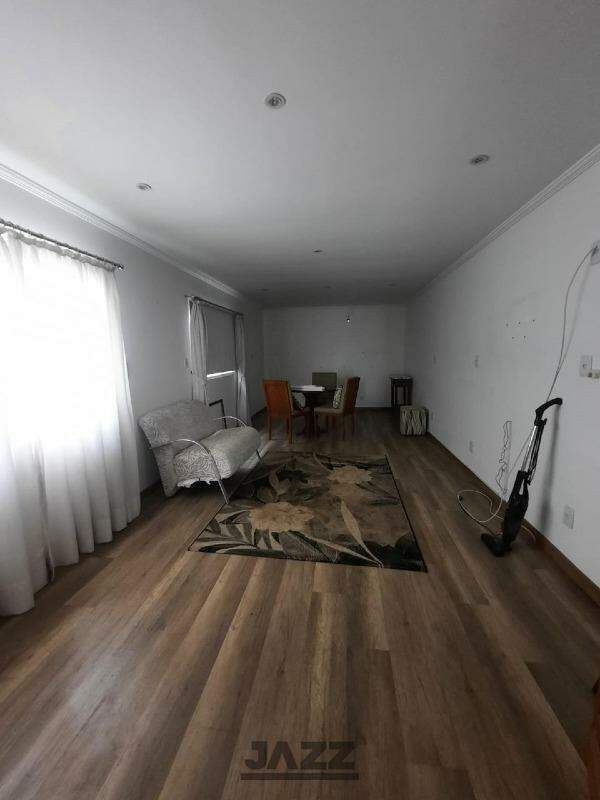 Casa à venda com 3 quartos, 242m² - Foto 23