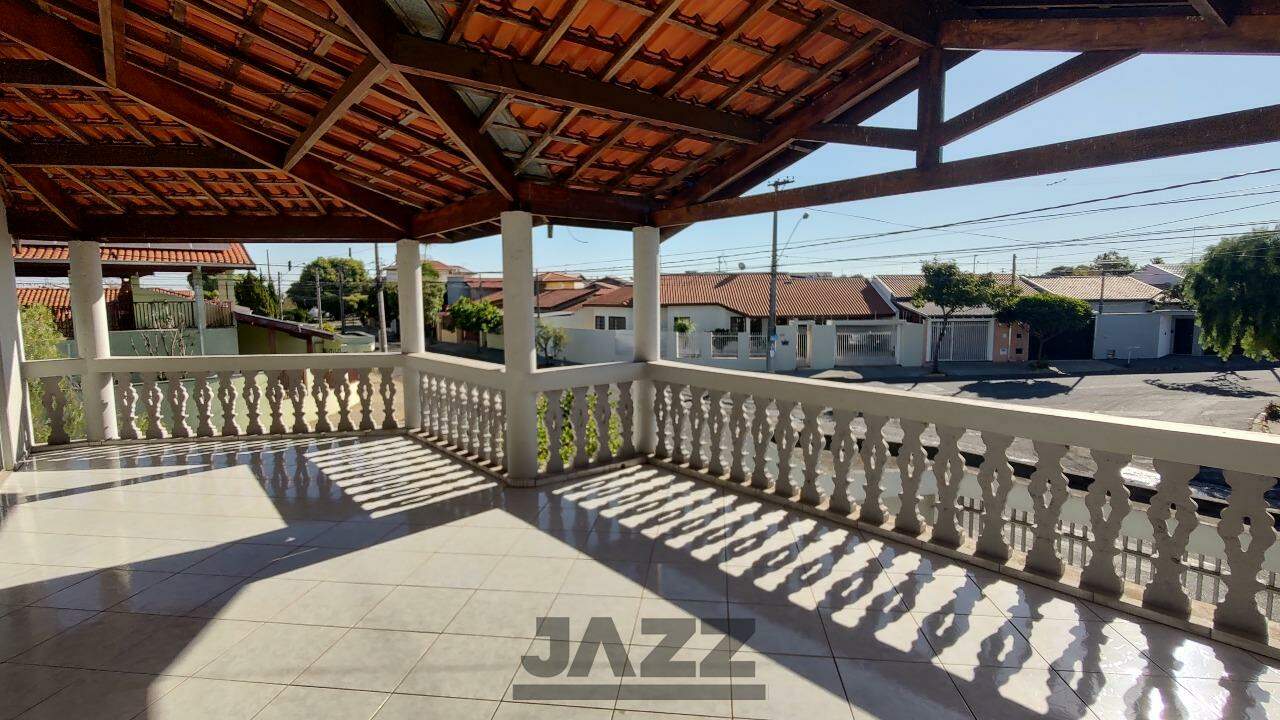 Casa à venda com 3 quartos, 222m² - Foto 25