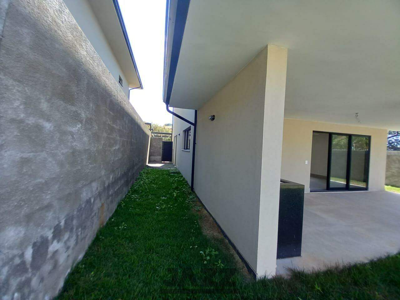 Casa de Condomínio à venda com 3 quartos, 182m² - Foto 11