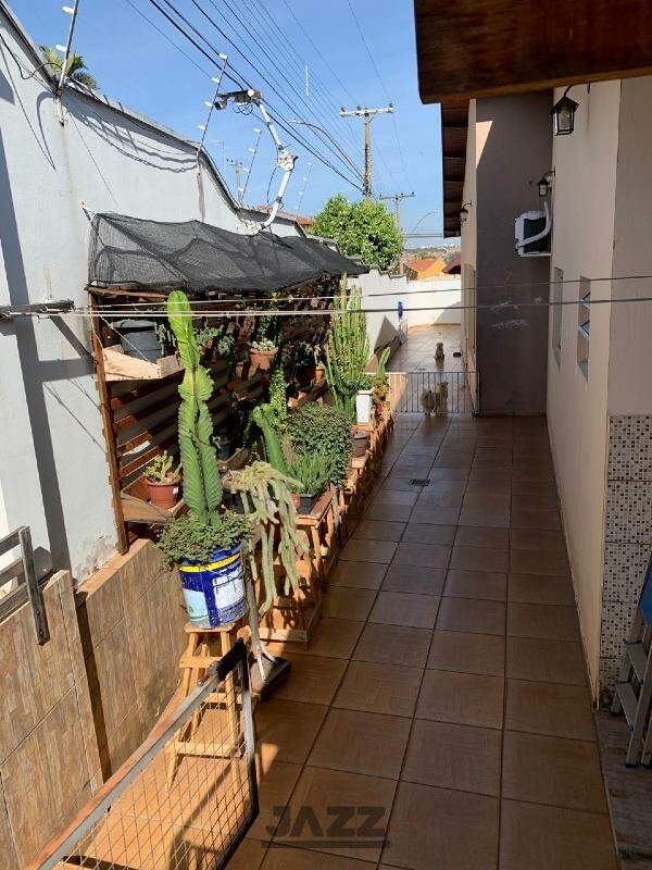 Casa à venda com 3 quartos, 182m² - Foto 23