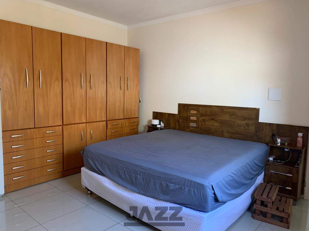 Casa à venda com 3 quartos, 182m² - Foto 7