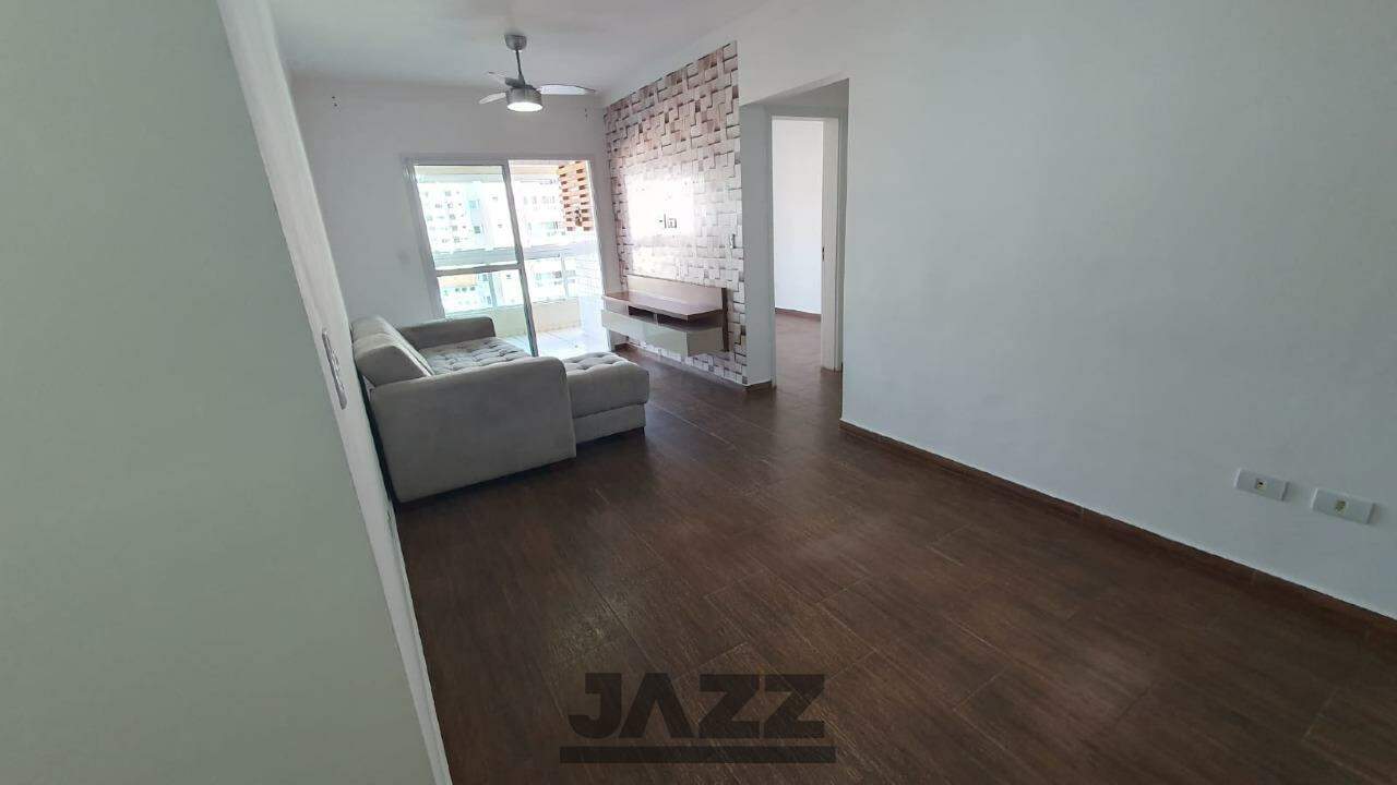 Apartamento à venda com 2 quartos, 71m² - Foto 2