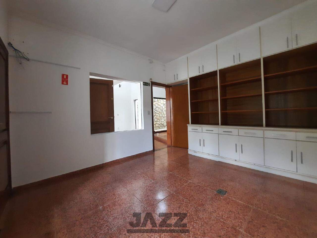 Casa para alugar com 3 quartos, 500m² - Foto 17