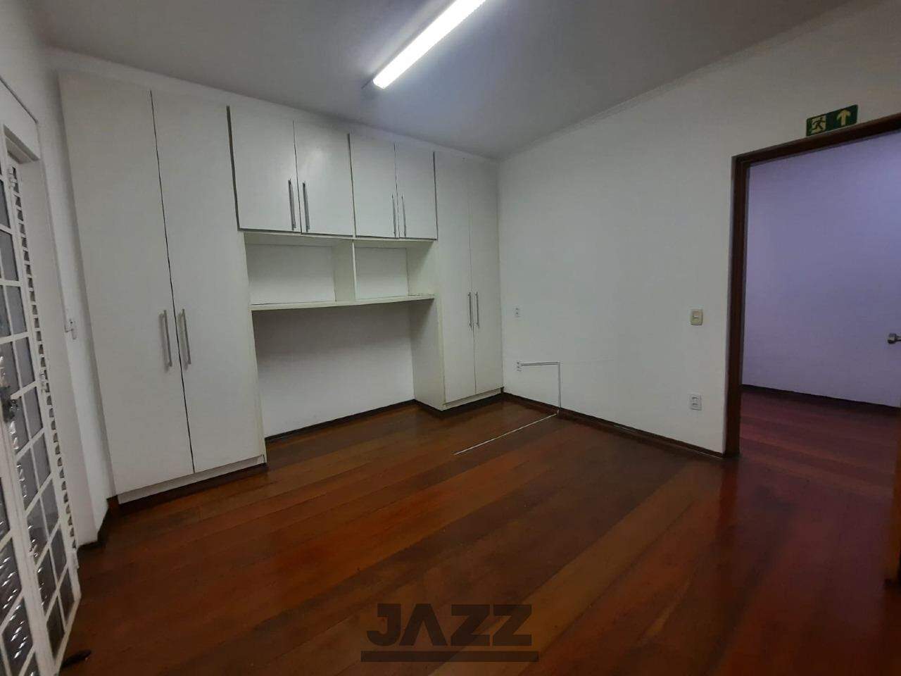 Casa para alugar com 3 quartos, 500m² - Foto 9