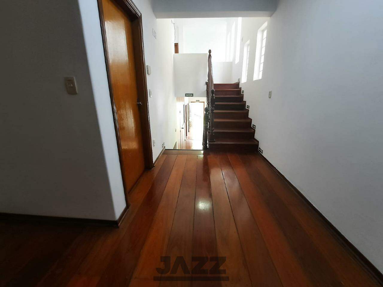 Casa para alugar com 3 quartos, 500m² - Foto 15