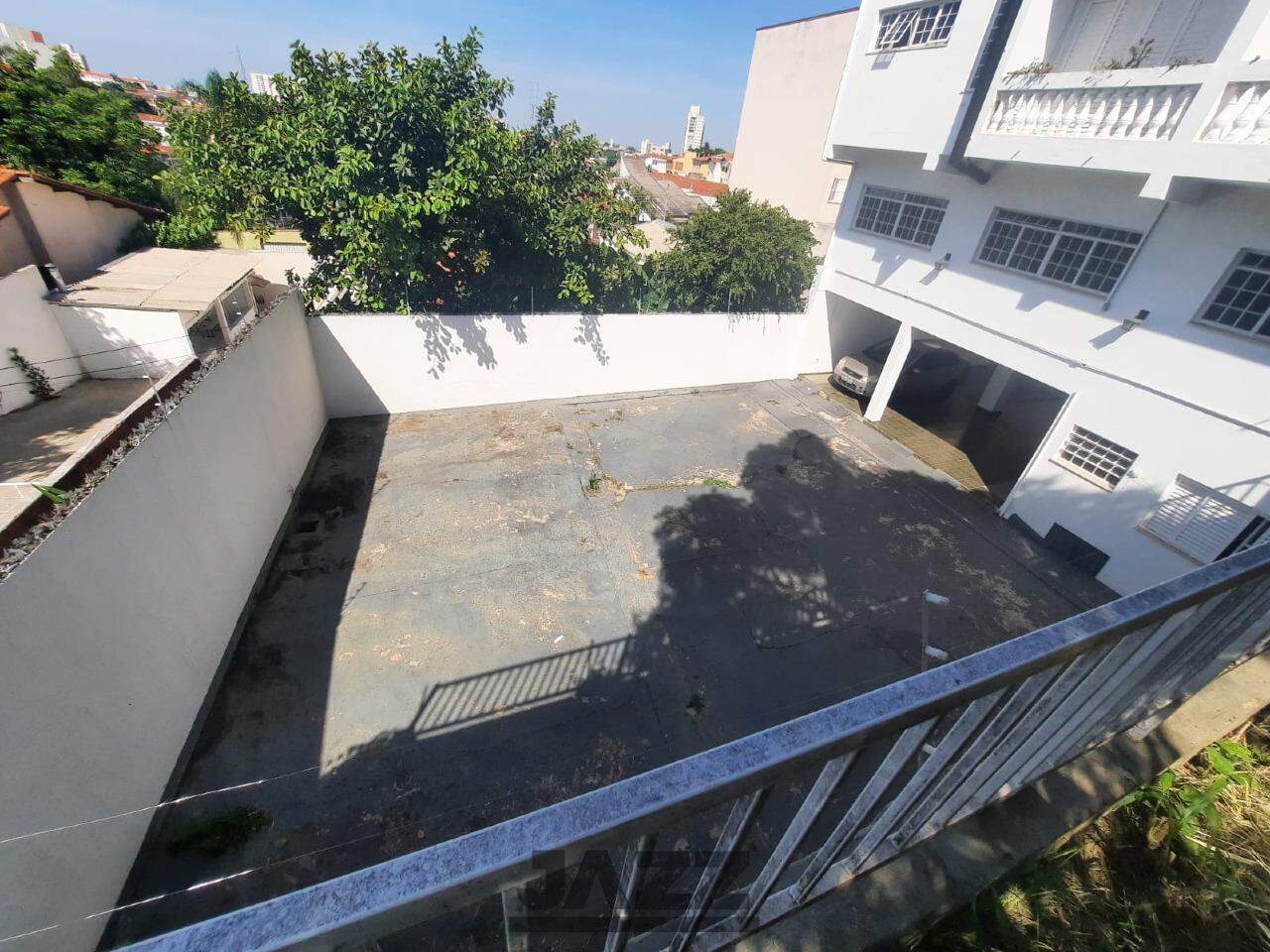 Casa para alugar com 3 quartos, 500m² - Foto 56