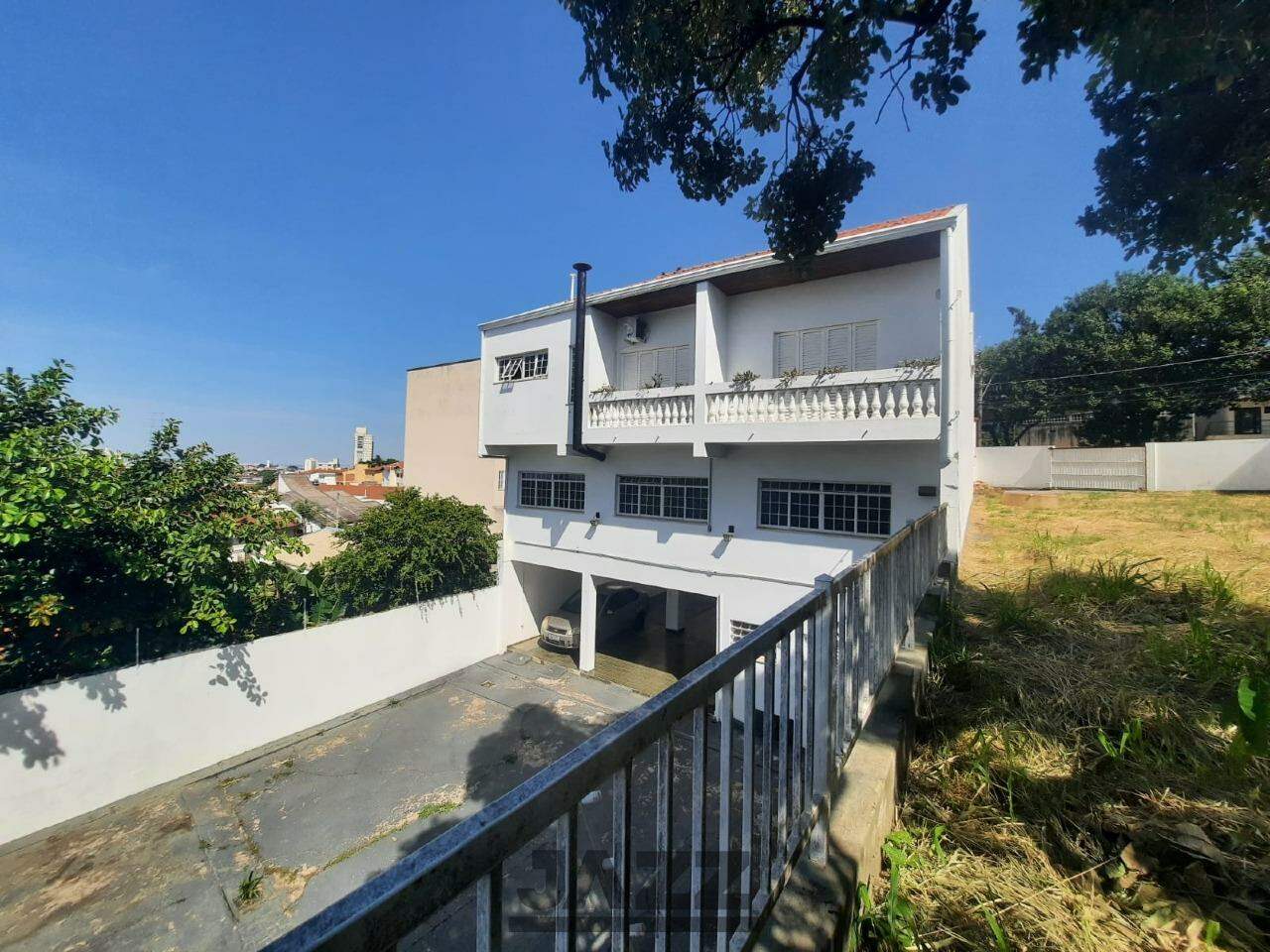 Casa para alugar com 3 quartos, 500m² - Foto 49