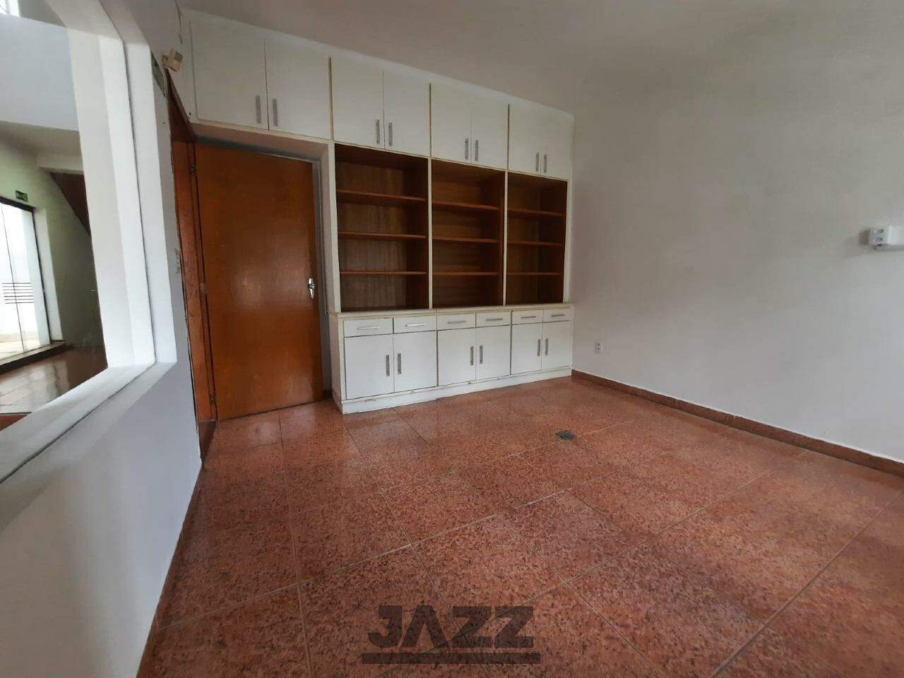 Casa para alugar com 3 quartos, 500m² - Foto 13