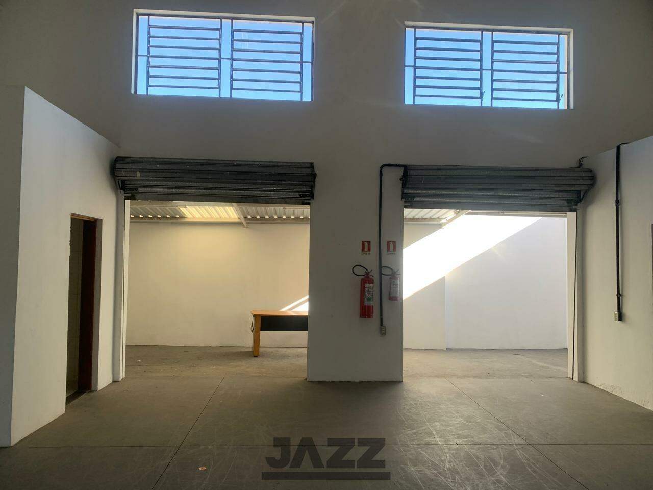 Depósito-Galpão-Armazém para alugar, 220m² - Foto 12