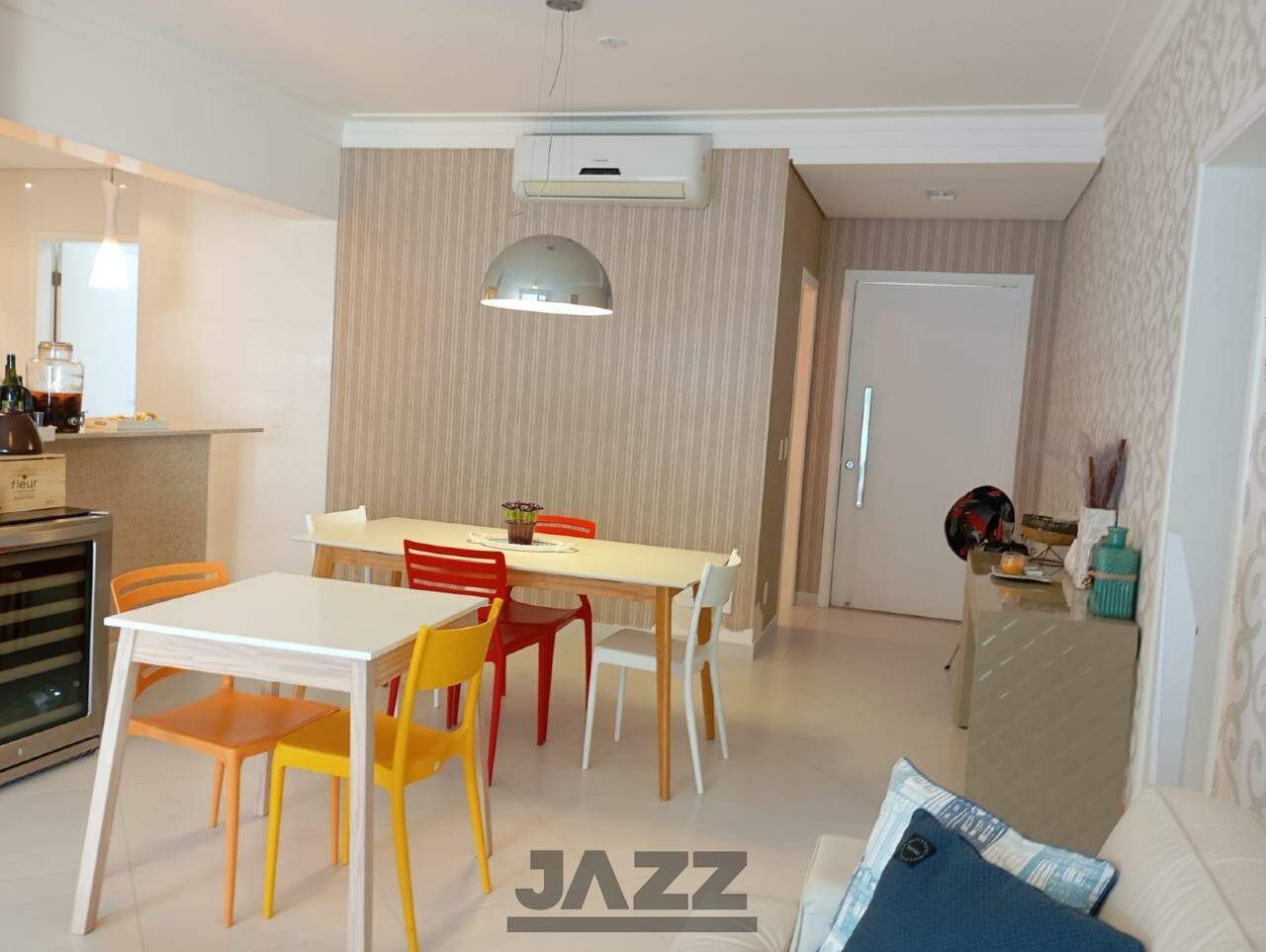 Apartamento à venda com 4 quartos, 201m² - Foto 9