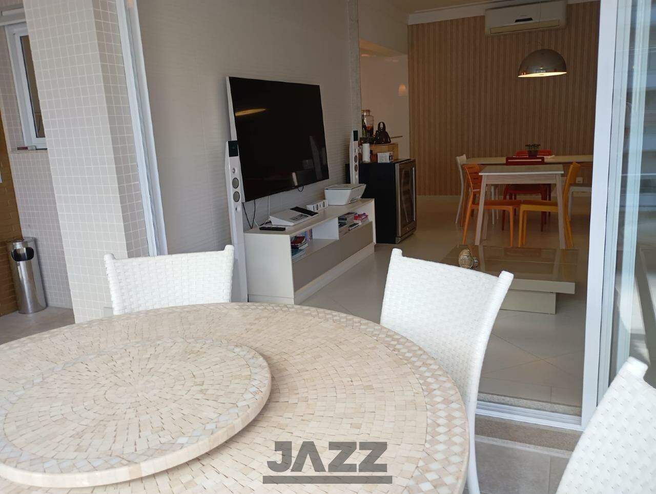 Apartamento à venda com 4 quartos, 201m² - Foto 12