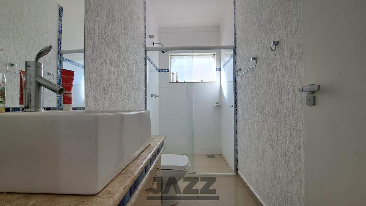 Casa de Condomínio à venda com 3 quartos, 270m² - Foto 31