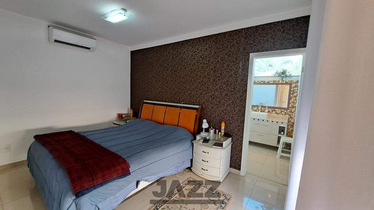 Casa de Condomínio à venda com 3 quartos, 270m² - Foto 35