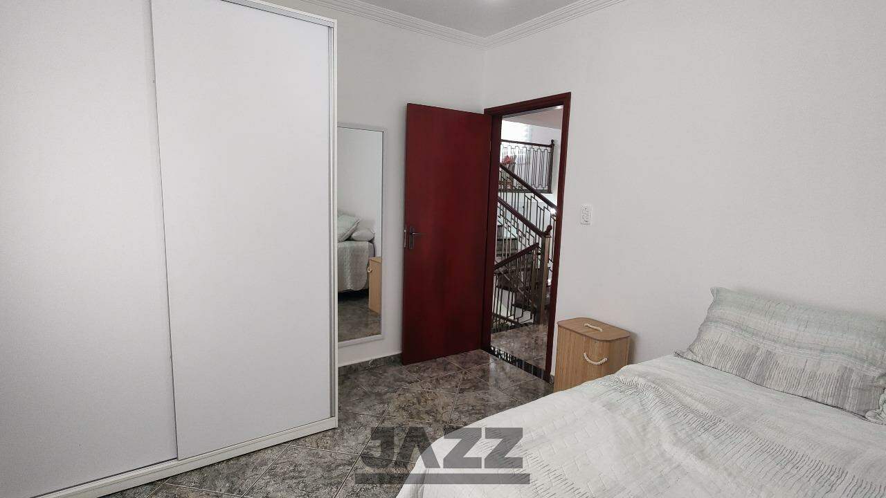 Casa à venda com 3 quartos, 247m² - Foto 43