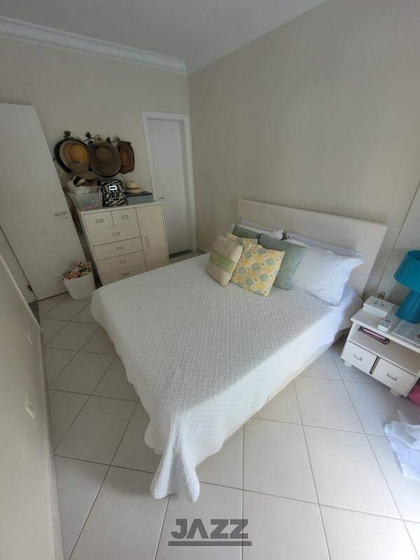 Apartamento à venda com 3 quartos, 110m² - Foto 22