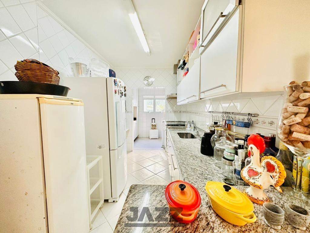 Apartamento à venda com 3 quartos, 110m² - Foto 7