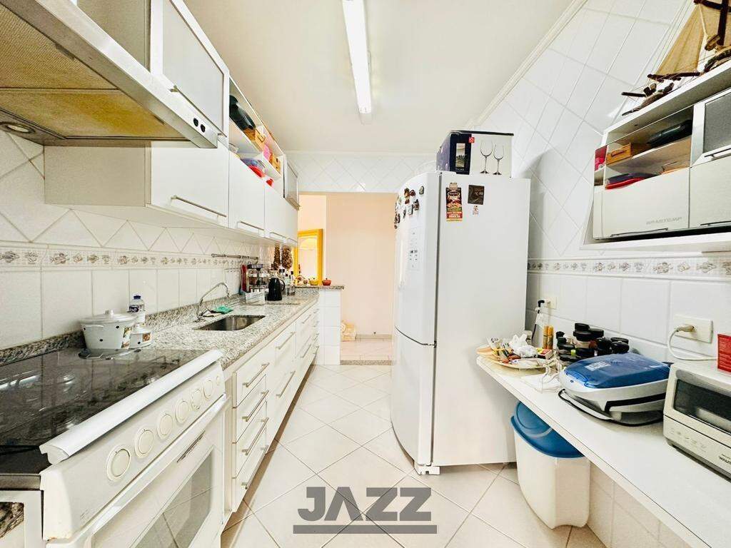 Apartamento à venda com 3 quartos, 110m² - Foto 9