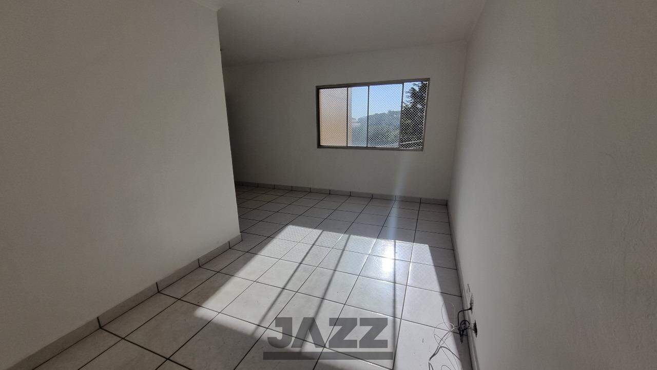 Apartamento à venda com 3 quartos, 72m² - Foto 2