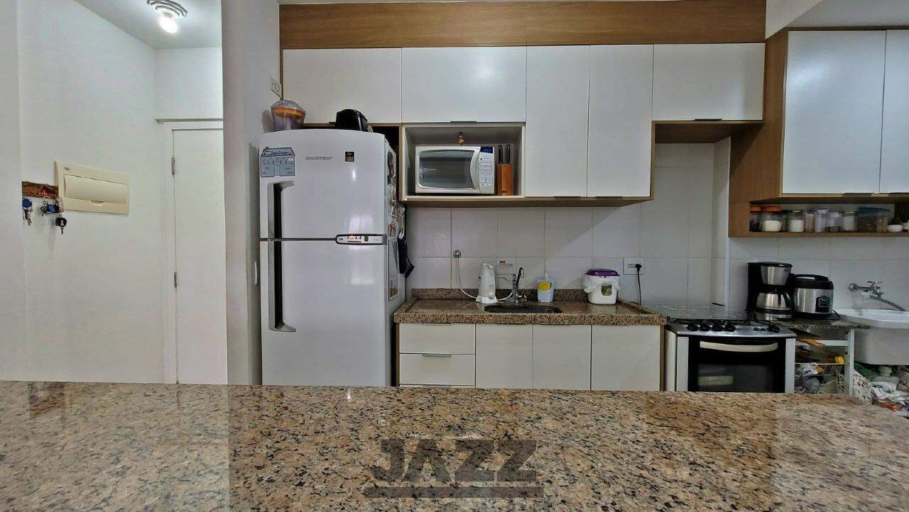 Apartamento à venda com 2 quartos, 77m² - Foto 9