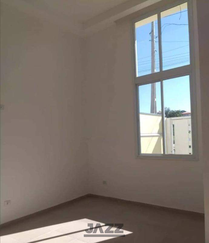 Casa à venda com 2 quartos, 61m² - Foto 2