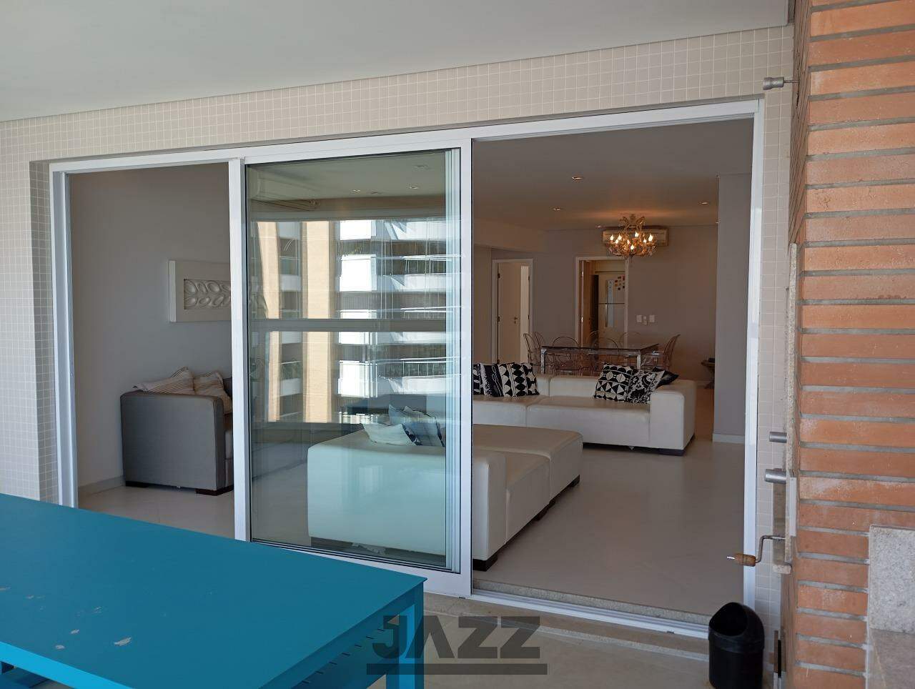 Apartamento à venda com 4 quartos, 240m² - Foto 5